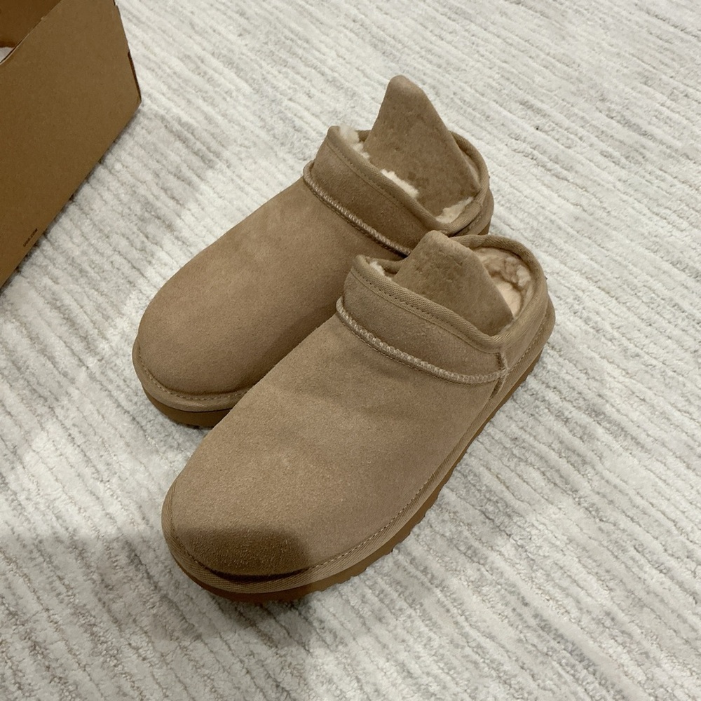 Cozy Tan Suede Slip-On Slippers NEVER WORN